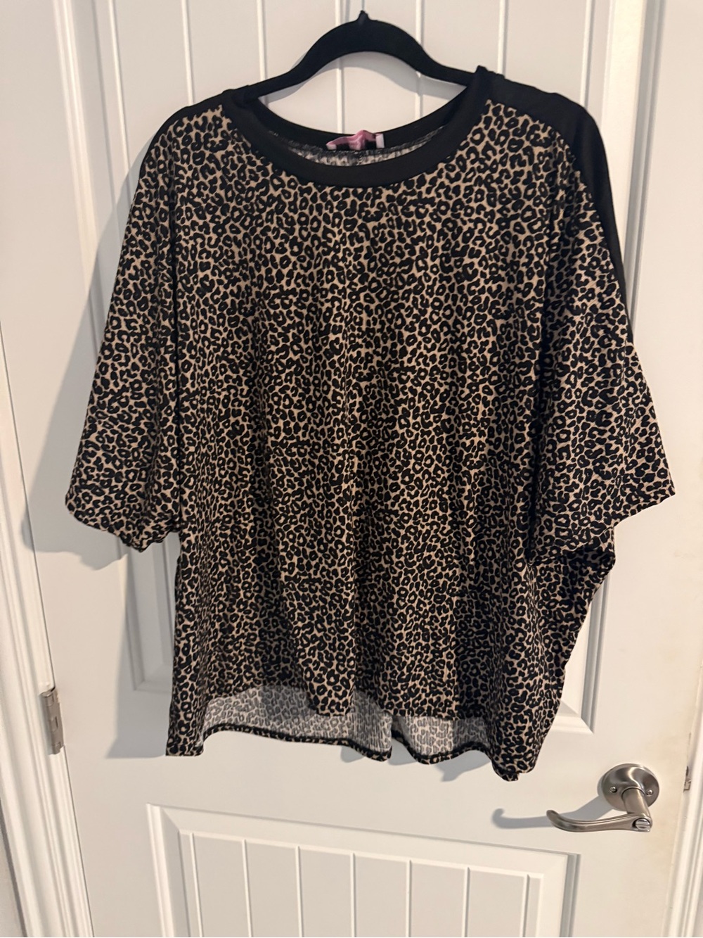 Discount Divas Leopard Print Dolman Top – 1X